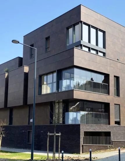 Résidence Automne à Rennes, extérieur du bâtiment, avenue Jules Ferry. Des appartements du T2 au T5.