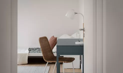 Résidence Avant-scène à Lorient, appartement témoin, photo d'une chambre simple pour enfant.