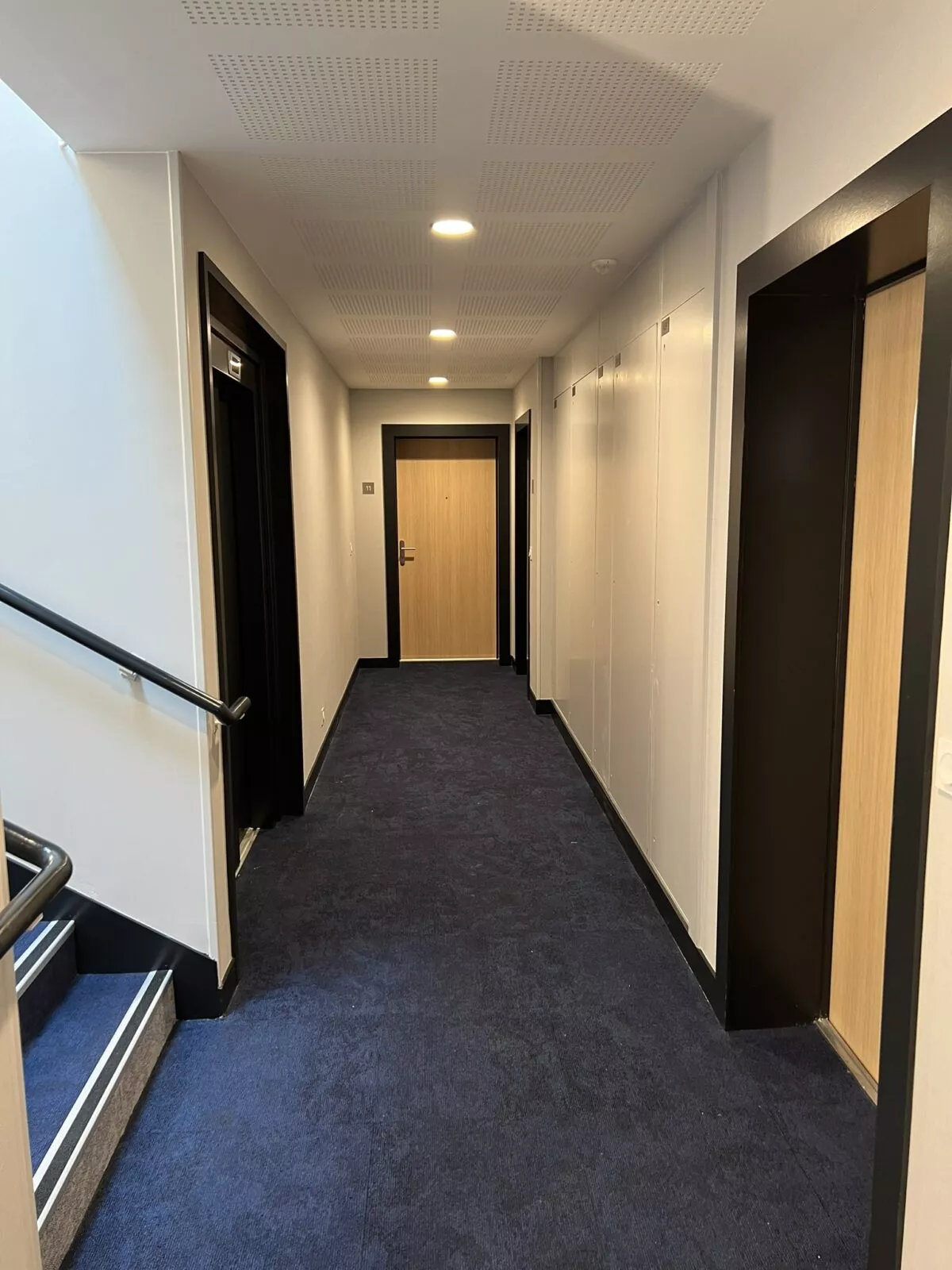 Intérieur des parties communes de la résidence Villa Marine à Larmor-Plage, programme immobilier réalisé par Pierre Promotion.